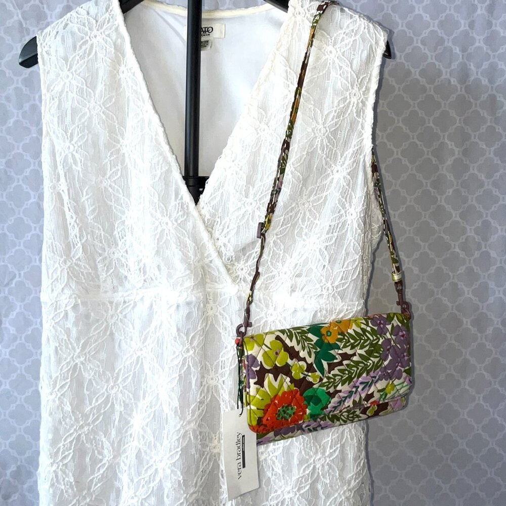 Vera Bradley Evening Garden Wallet Crossbody NWT Floral - Picture 5 of 13